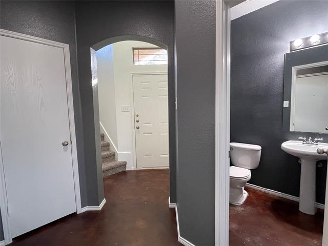 Building Photo - 8426 Jay St