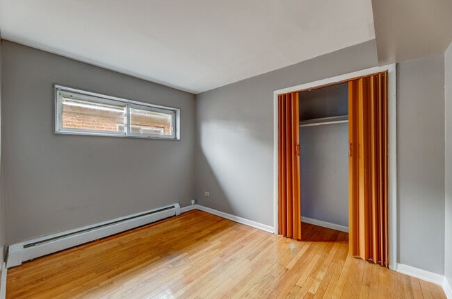 Building Photo - 4634 W 47th St