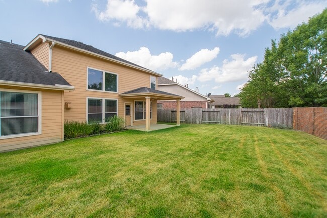 Building Photo - 9402 Empress Crossing Dr