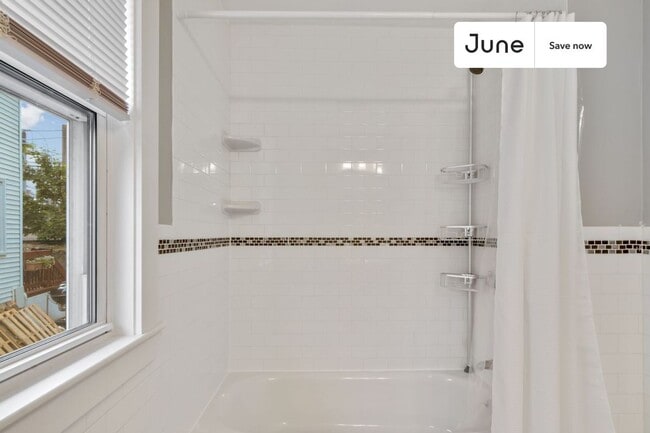 Building Photo - Beautiful Allston home with flexible leasing options available for rent 8/1/26