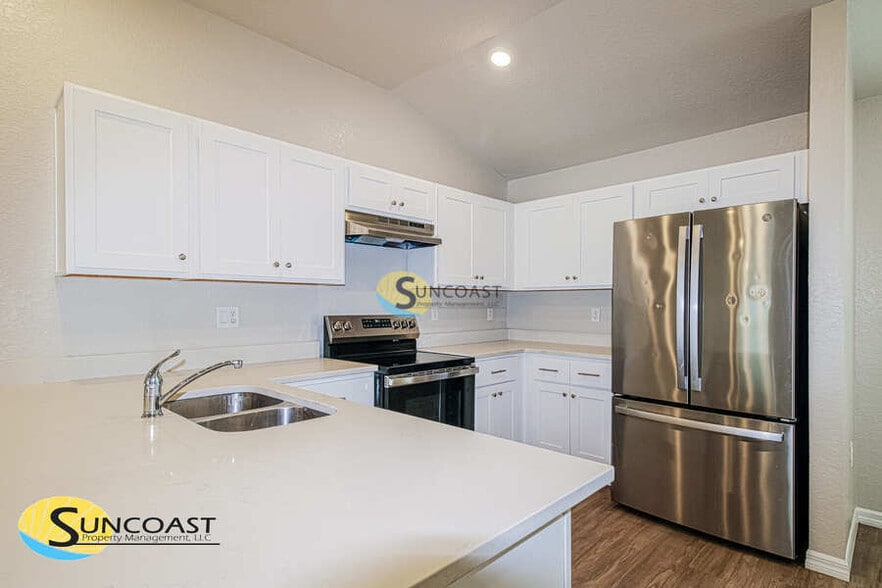 Building Photo - 814 Spruce St