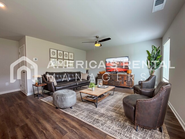 Building Photo - Home in Lincoln, AL for Rent! Available to View Now!