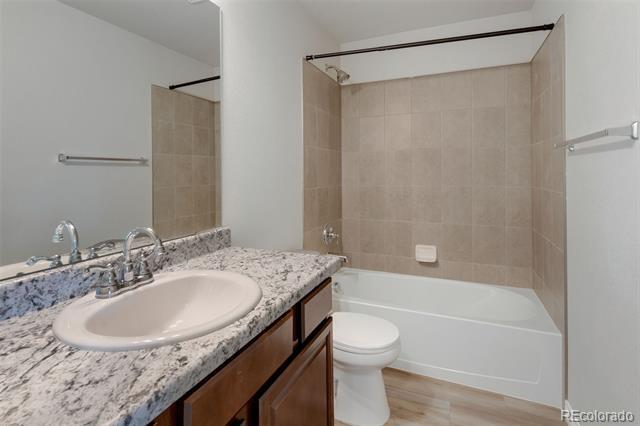 Building Photo - 5452 Hammond Dr