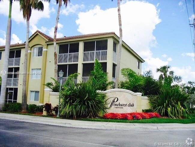 Primary Photo - 450 S Park Rd