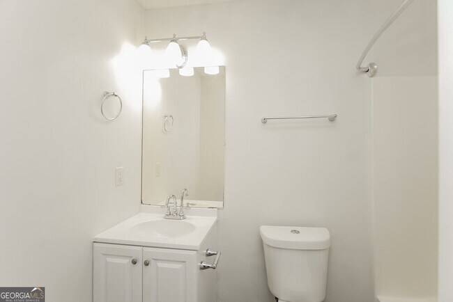 Building Photo - 311 Madeline Way