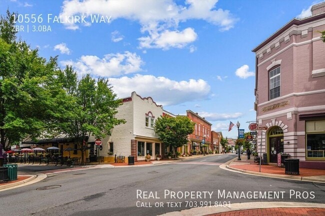 Building Photo - 10556 Falkirk Way