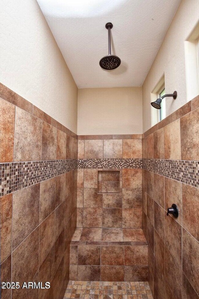 Building Photo - 21883 N 263rd Dr