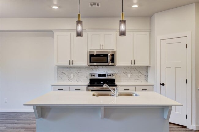 Building Photo - 1037 Carpe Diem Ct