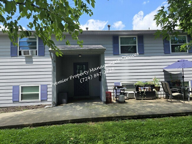 Primary Photo - 455 McCleery St