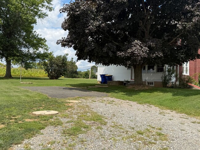 Building Photo - 7144 Susquehanna Trail S
