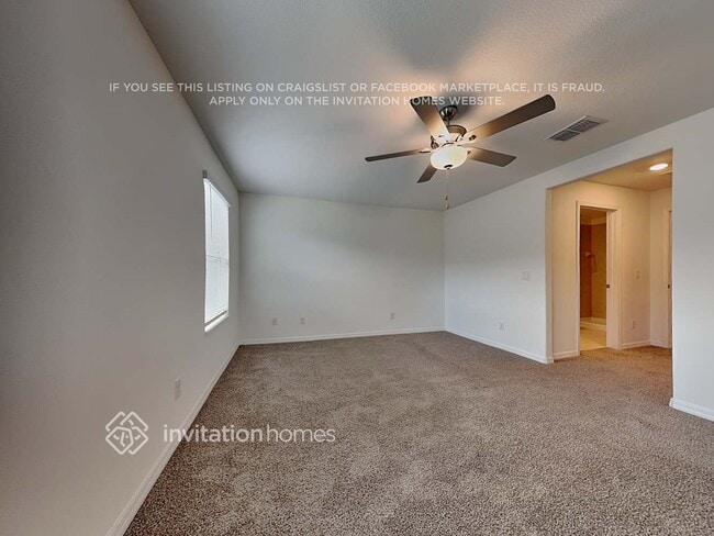 Building Photo - 8286 Crescent Oaks Dr