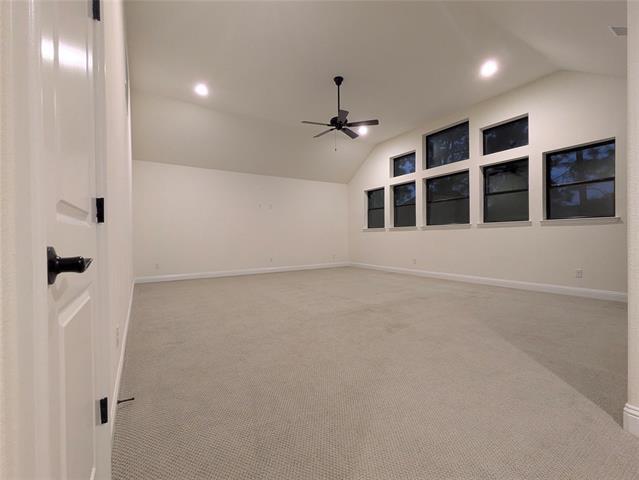 Building Photo - 913 Jamestown Ln