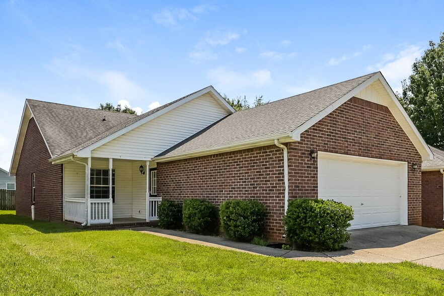 Building Photo - 603 Freedom Ct