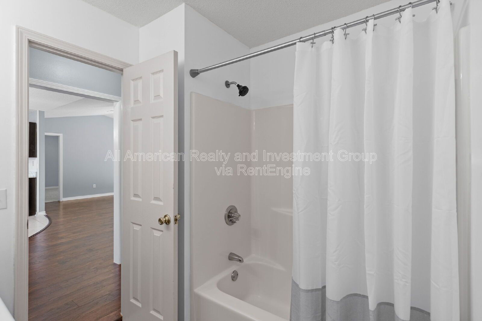 Building Photo - 2254 Calle De Cantabria