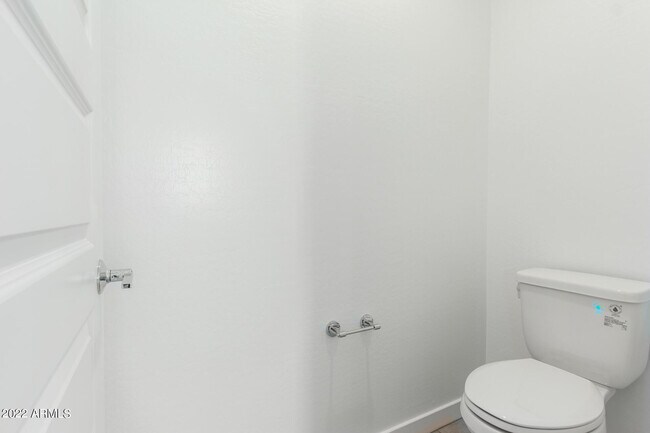 Building Photo - 9239 W Sells Dr