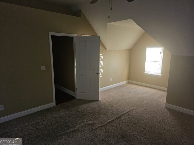 Building Photo - 9376 Carnes Crossing Cir