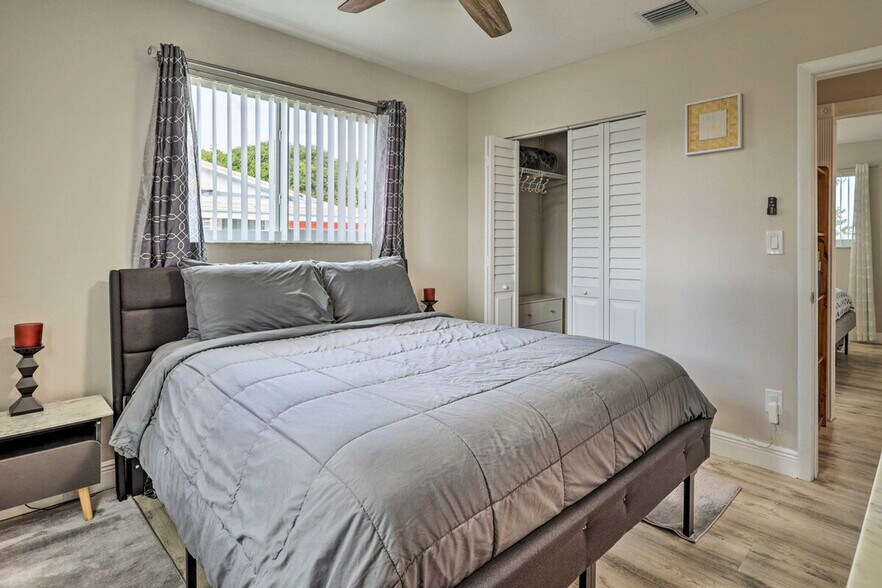 Building Photo - 19662 SW 120th Ave