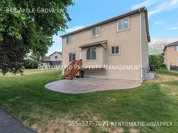 Building Photo - 848 Apple Grove Ln