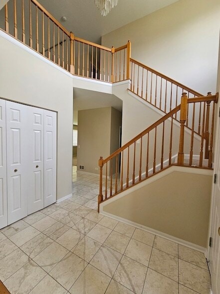 Building Photo - 420 Merry Oaks Rd
