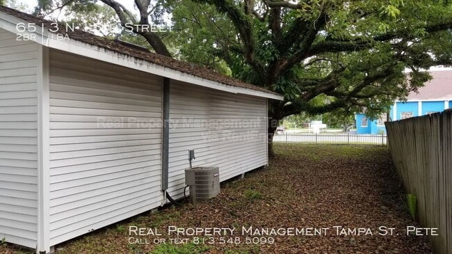 Building Photo - 6513 N 15th St