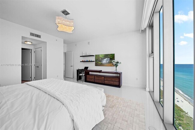 Building Photo - 6899 Collins Ave