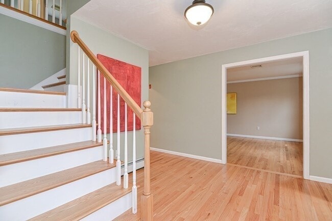 Building Photo - 173 East St