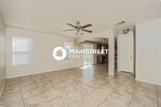 Building Photo - 3 Bedroom Pet-Friendly Home in San Antonio, TX with Main Street Renewal