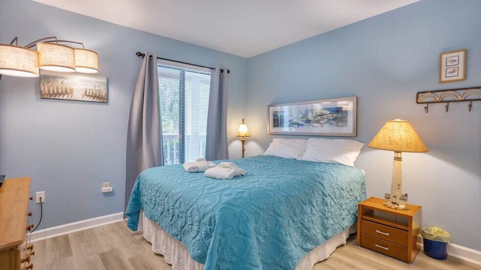 Building Photo - 239 Beach City Rd