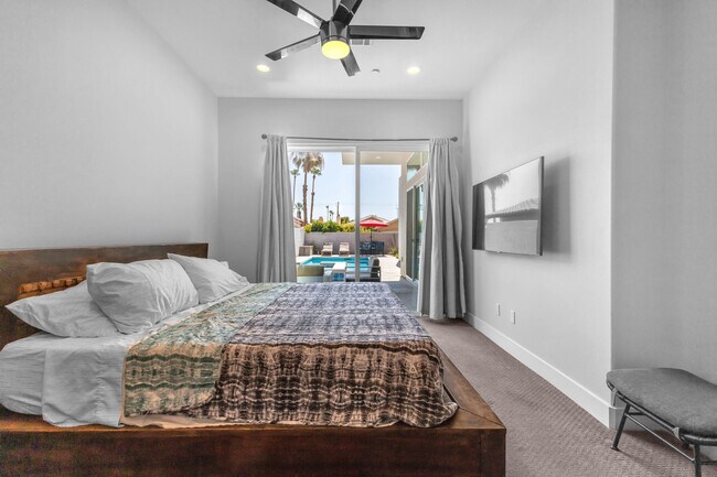 Building Photo - 51855 Avenida Juarez