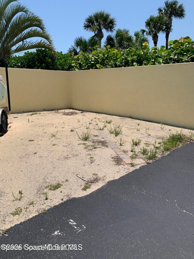 Building Photo - 421 Moray Pl