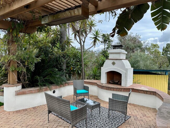 Building Photo - 449 Villa Blanca Ct