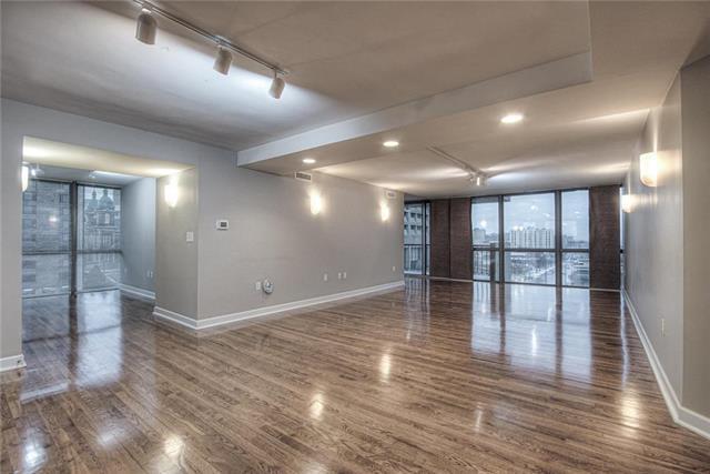 Open Floor Plan - 600 Admiral Blvd