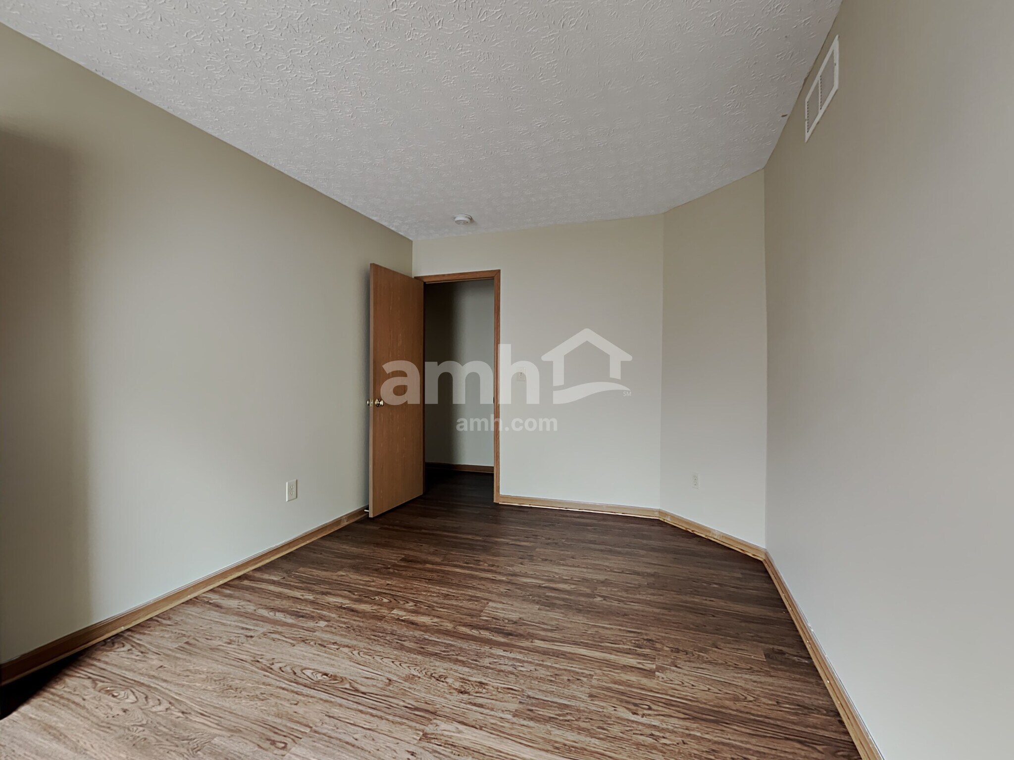 Building Photo - 6647 Hilmar Dr