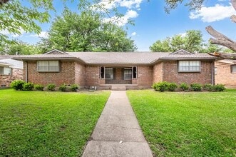 Building Photo - 7546 Brentcove Cir