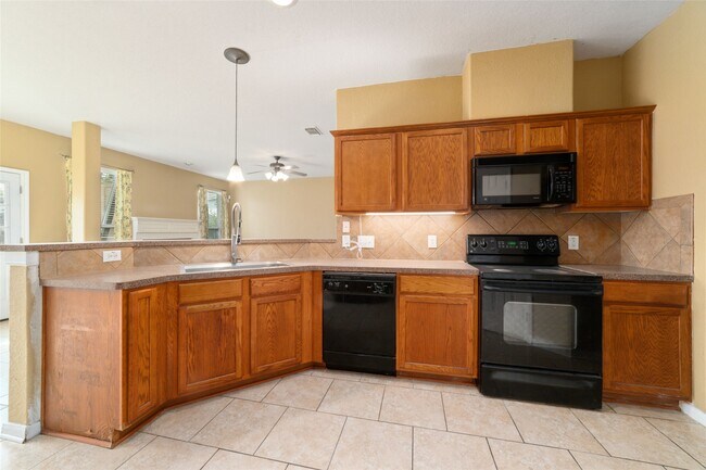 Building Photo - 12426 Taylorwood Ln