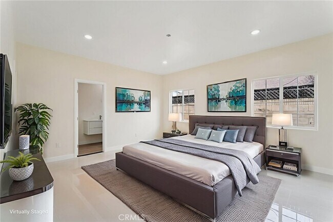 Building Photo - 10121 Eagle Ave