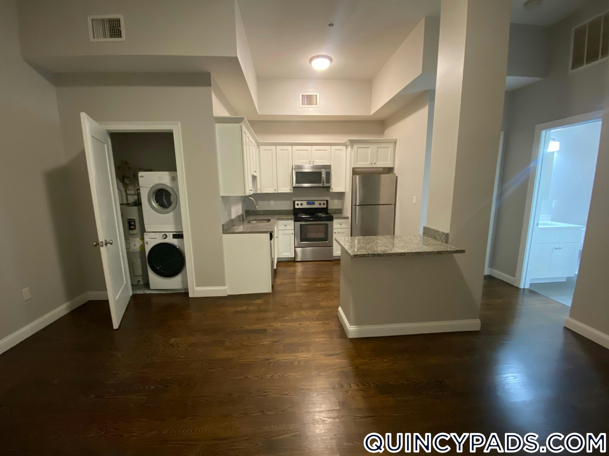 Building Photo - 10 Merrymount Rd