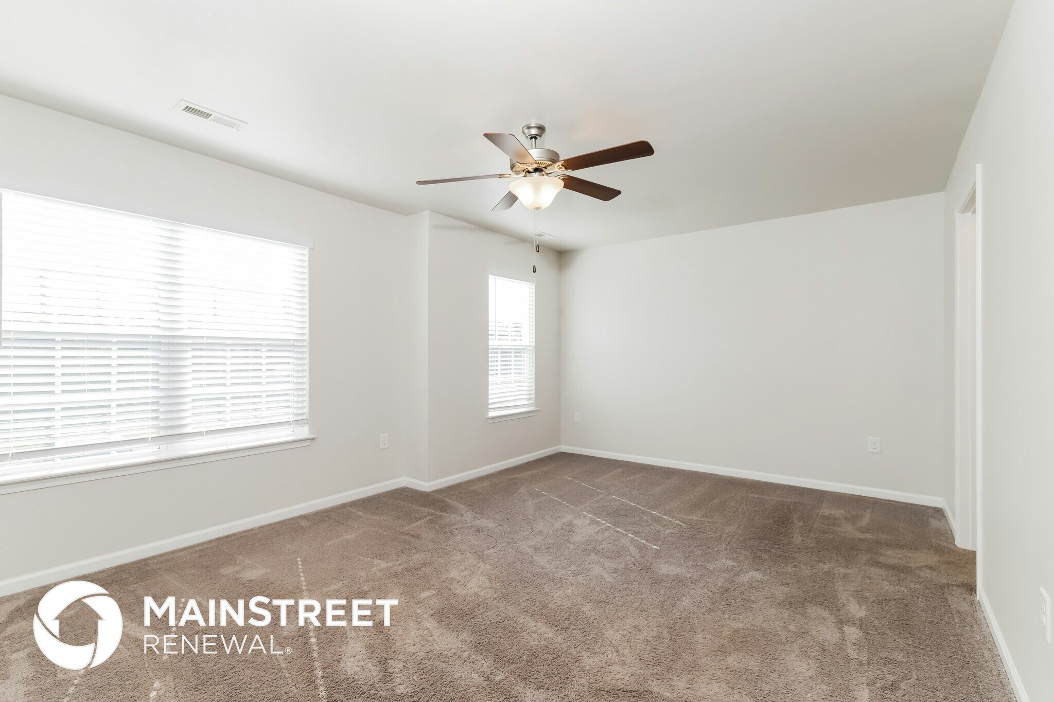 Building Photo - 6166 Brentwood Pk Dr