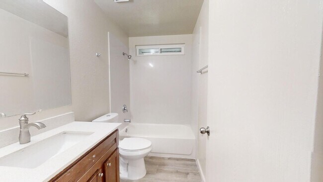 Building Photo - 2720-2724 Bravado Drive