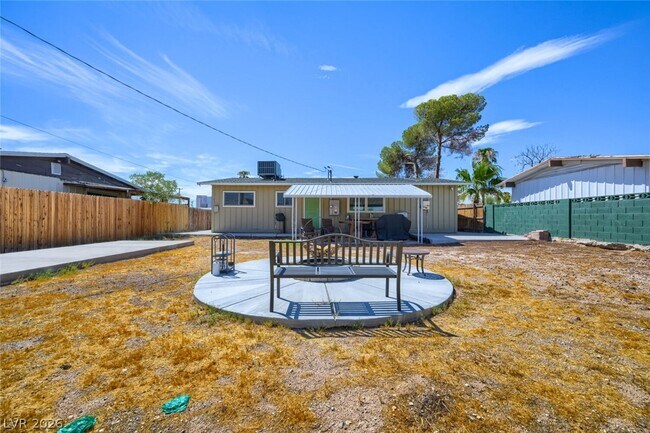 Building Photo - 2728 Alcoa Ave