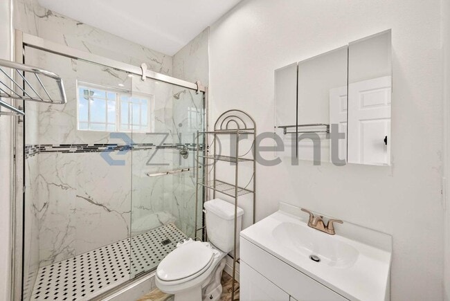 Building Photo - 17426 Elkwood St