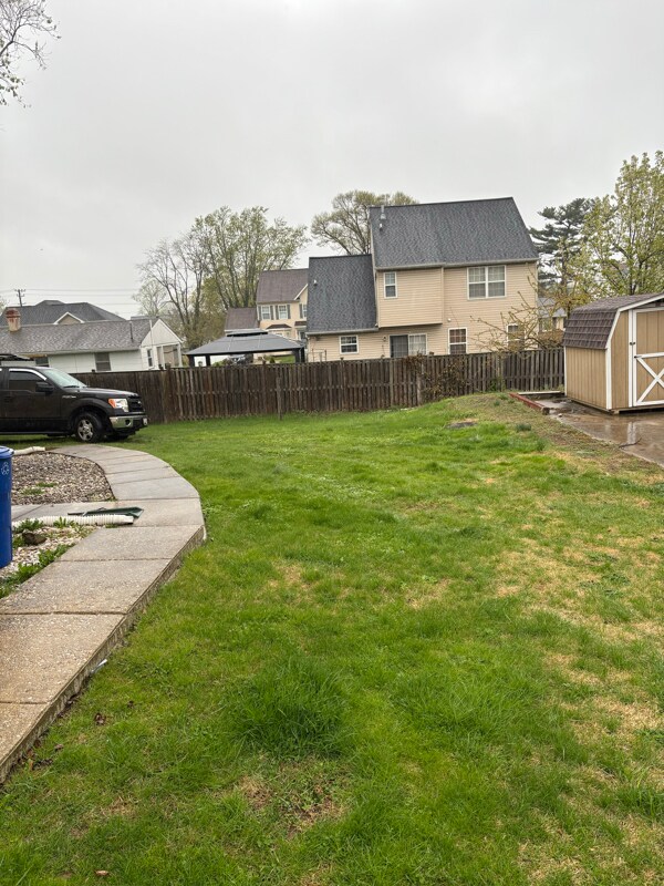 Building Photo - 1208 Daniels Ave
