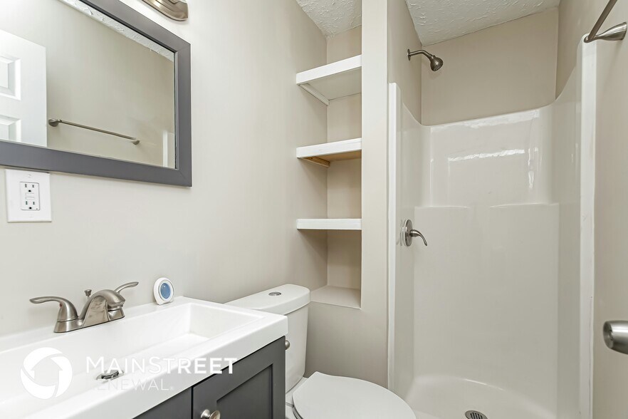 Building Photo - 436 Hardy Way