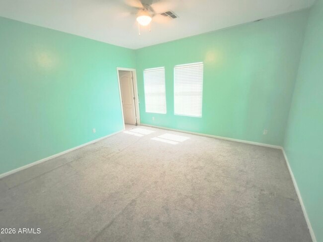 Building Photo - 42914 N Hudson Ct