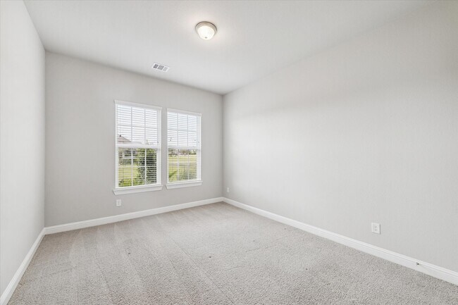 Building Photo - 18807 Serene Water Dr