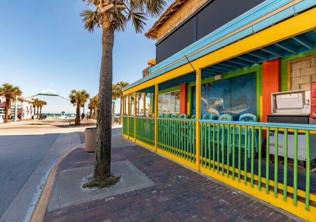Building Photo - 5300 S Atlantic Ave
