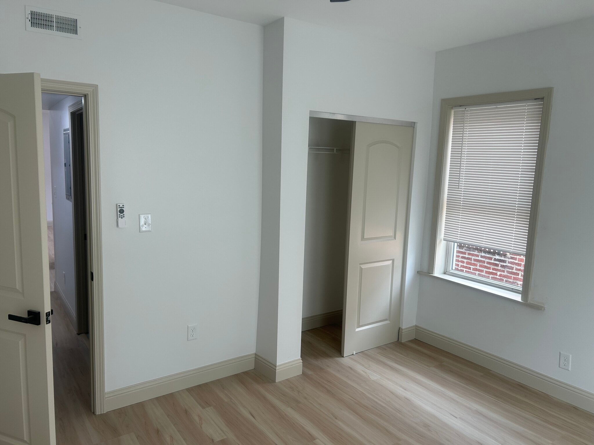 Building Photo - 7232 Wise Ave