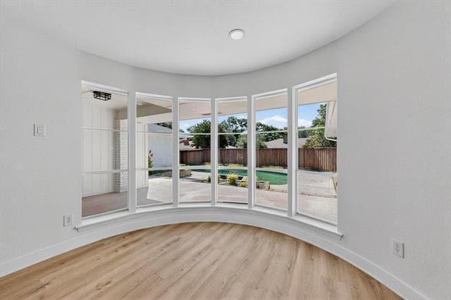 Building Photo - 7116 Town Bluff Dr