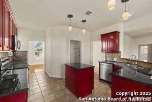 Building Photo - 22302 Verde Knoll