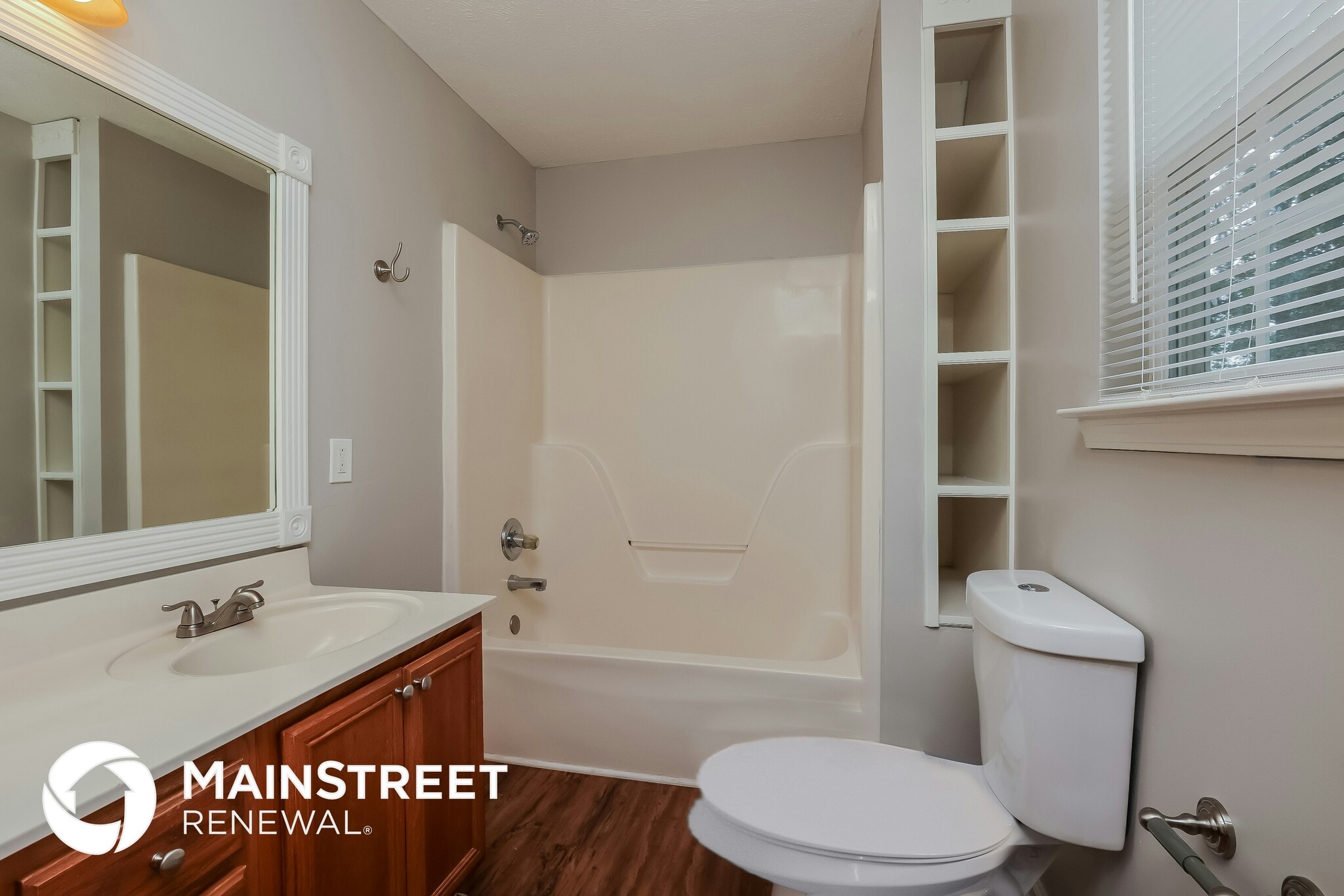 Building Photo - 230 Cool Waters Ct